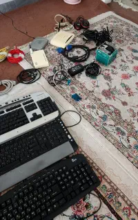 مودم سالم ۳تا و کیبرد کامپیوتر۳تا برندفراسو سالم