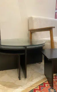 میز گرد کارکرده با ۴ عسلی