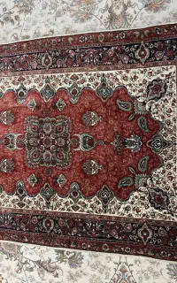 فرش تمام ابریشم زرع نیم