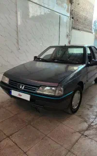 پژو 2000