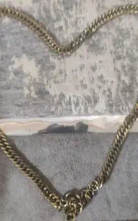 زنجیر طلایی