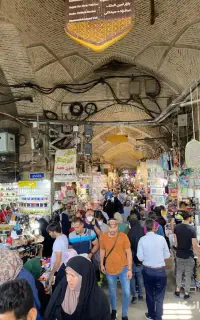 فروش تجاری میدان نقش جهان با سند تکبرگ
