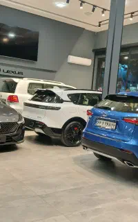 نیروی خدماتی جهت کار در نمایشگاه
