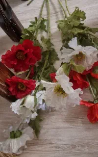 ۴ شاخه گل مصنوعی