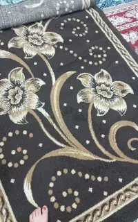 چند عدد فرش