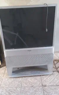 تلویزیوم باند دار