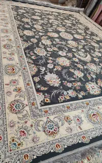 کارخانه فرش های اقتصادی وهمچنین سنگین بافت