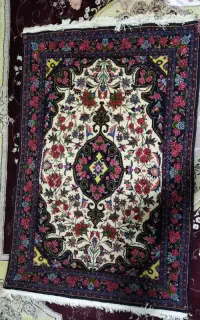 فرش دست بافت