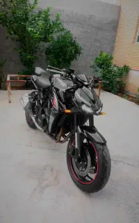 طرح z1000  پیشرو پلاس نقد و چک بنلی ام تی9 cbr