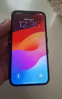 آیفون 13 نرمال در حد نو