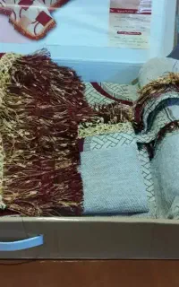 رو تختی سوزن دوزی
