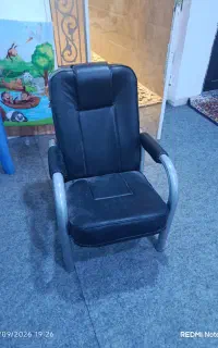 صندلی بدون چرخ