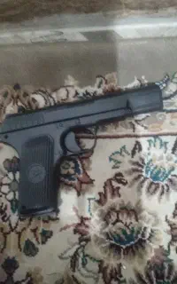تفنگ اسباب بازی ساچمه ای c12