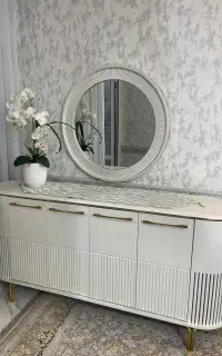 کنسول آینه سفید صدفی