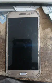 گوشی سامسونگ همراه کارتن