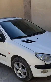 پژو۲۰۶  مدل۸۱