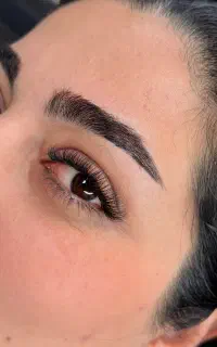 اکستنشن مژه و پیرسینگ