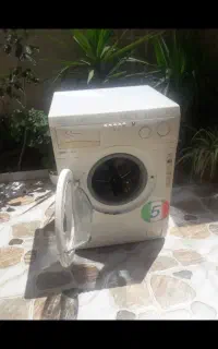 لباسشویی بهی ۵کیلو گرمی مثل ساعت کار می کنه