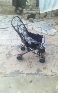 کالسکه.بچه،کاملا سالم