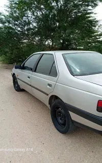 پژو ۴۰۵ بدون ضربه معاوضه هم میکنم