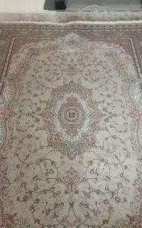 دو عدد فرش شش متری سالم کم کارکرد