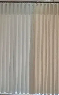 پرده طرح دار
