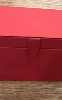سشوار برس دار دایسون مدل Dyson Airwrap Red