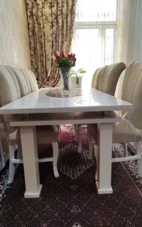 میز غذاخوری ۸ نفره چوبی
