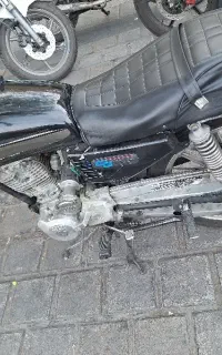 موتور سیکلت هوندا ۲۰۰ استارتی