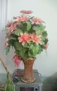 گل و گلدان مصنوعی