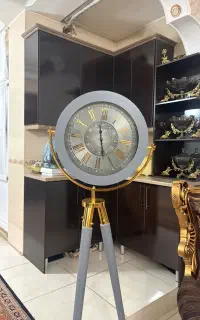 ساعت ایستاده و دیواری