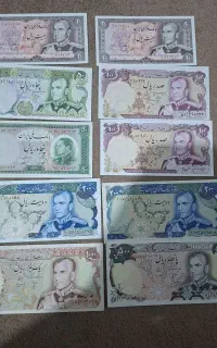 ۱۰عدد اسکناس قدیمی