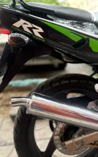 Zx150 مدل ۲۰۰۹ درحد خشک