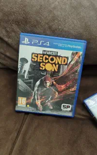 2 دیسک بازی Infamous Second SonوThe Last Guardian