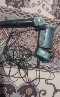 میکروفن  بی سیم سالم