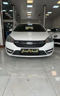 آریزو ۵ مدل ۱۴۰۱ داشبور جدید نقد و اقساط کاراخودرو
