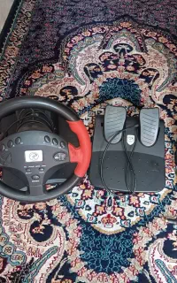 یک ست فرمون پدال و دنده برای پلستیشن و کامپیوتر