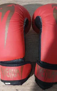 دستکش کیک‌بوکسینگ
