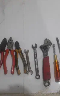 آچار فرانسه‌وابزار‌پرچ‌کن