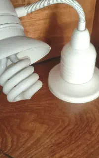 چراغ مطالعه فلزی
