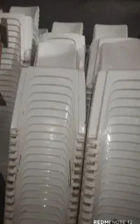 فروشی صندلی پلاستیکی