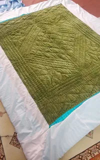یکععدد لحاف  در حد نو