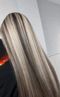 خدمات رنگ ولایت کراتین تتو صورت مژه ناخن میکاپ