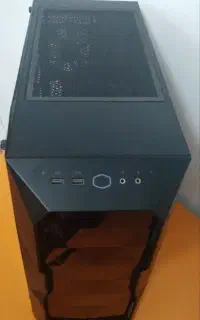 کیس گیمینگ کولرمستر در حد نو