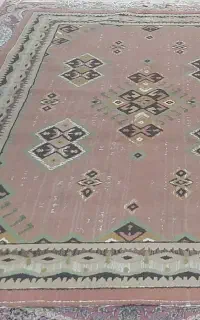 گلیم فرش سالم وتمیز