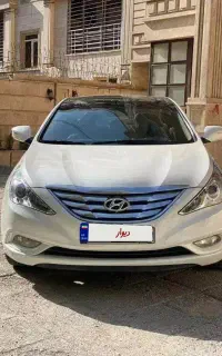 سوناتا yfمدل ۲۰۱۱ فول بی رنگ در حد