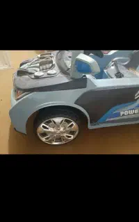 ماشین شارژی برای اوراق کردن یا استفاده کودک