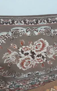 یک جفت پشتی گردویی