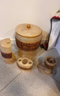 سطل دستشویی و‌حمام