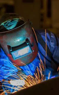 جوشکاری شاسی co2 شاسی کشی و ترمیم و تقویت شاسی